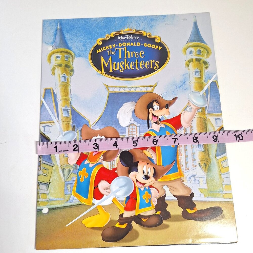 The Three Musketeers Pocket Folder Disney Mickey Donald Goofy 3 Hole Vintage - Picture 6 of 6